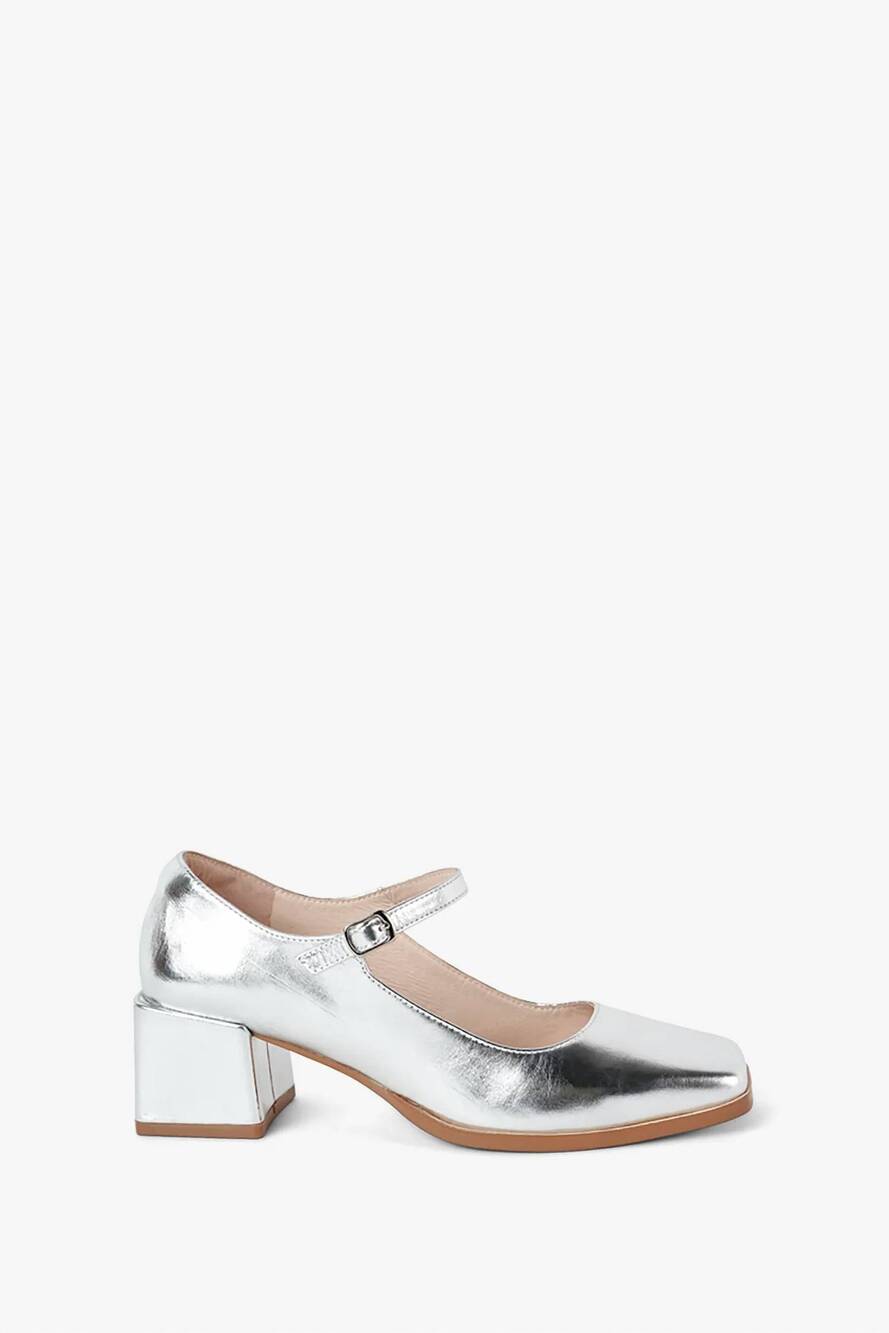 NEW INTENTIONALLY BLANK women's christopher maryjane heel in silver
